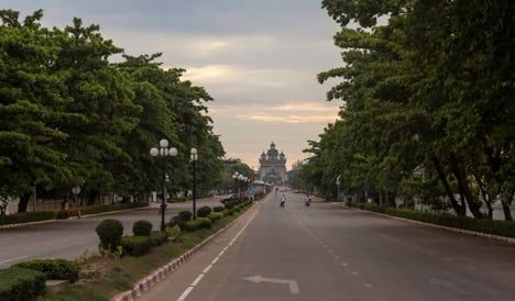 Patuxai arch in Vientiane, Laos / Visualhunt