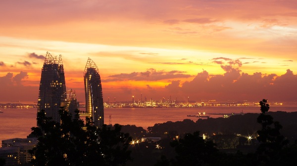Sunset at Mount Faber. Image courtesy of Aisha Hussein, used with permission.