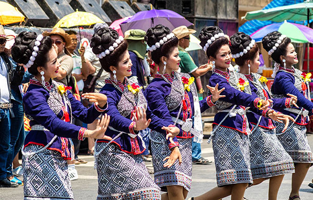 Parade participants, Yasothon Bun Bang Fai Festival. Sheila Dee/Creative Commons