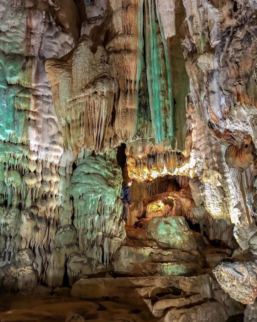 Phong Nha Cave / caminodeana / Instagram